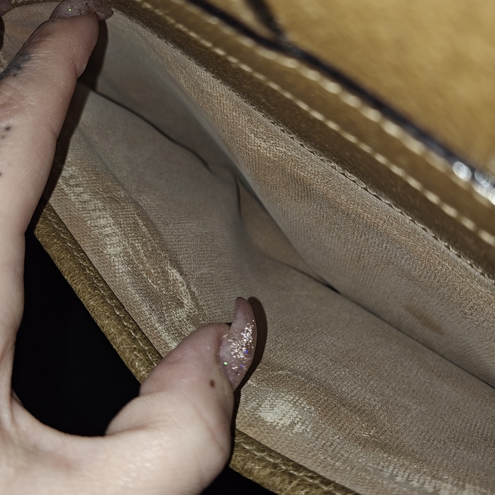 Gucci GG Vintage Shoulder Bag - Picture 8 of 15
